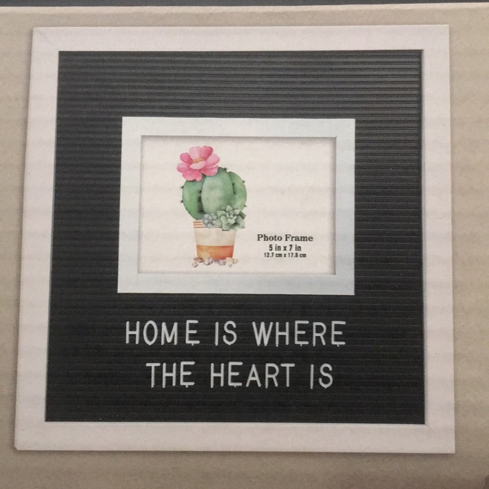 Letter Board with Photo Frame 14 in W x 14 in H